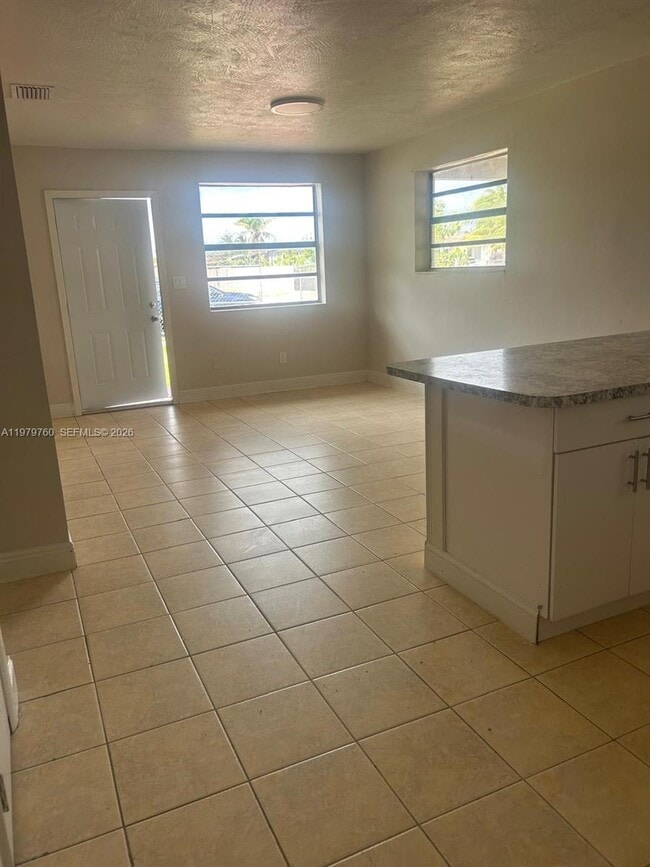 Building Photo - 28511 SW 147th Ave