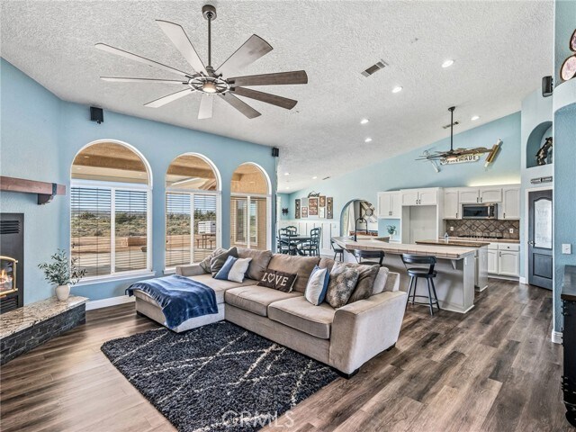 Building Photo - 6232 Coriander Dr