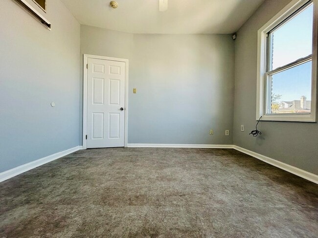 Building Photo - 8421 Bergenline Ave