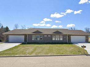 Building Photo - 1205 Salem Dr