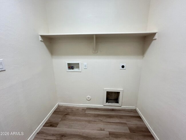 Building Photo - 2130 S 156th Ave