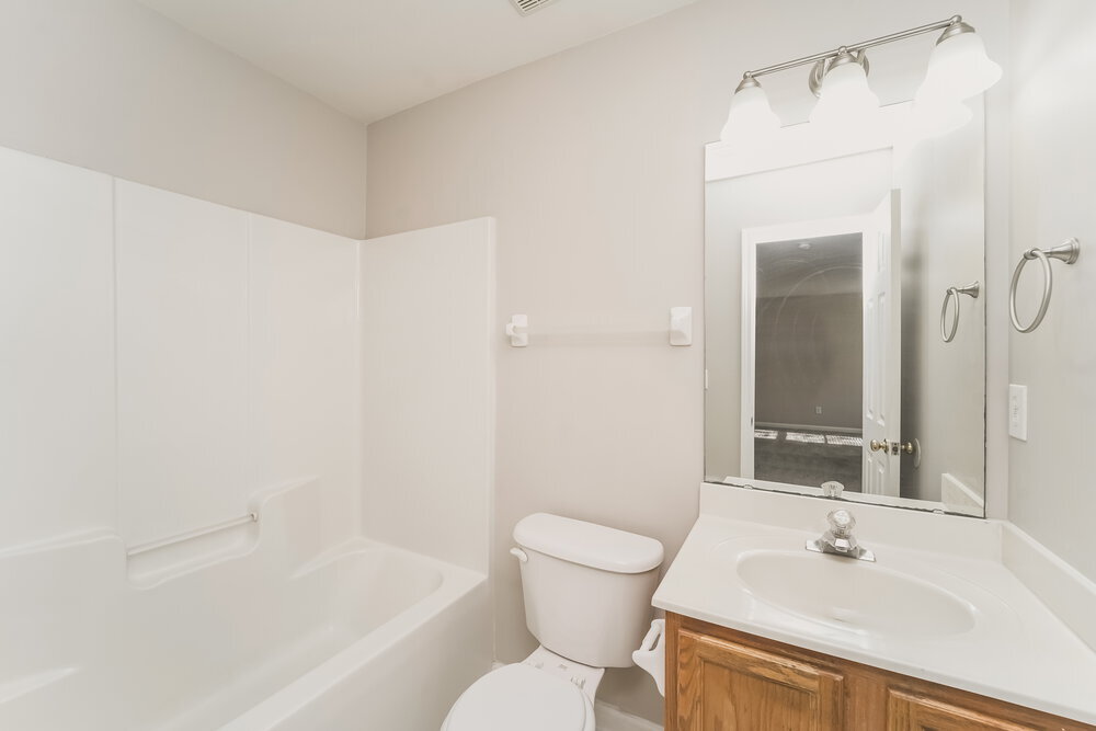 Building Photo - 7950 Bristle Ln