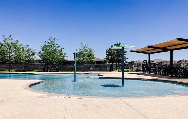 Building Photo - 253 Deserti Rd