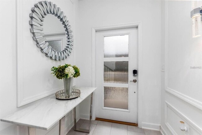 Building Photo - 2660 Reading Trail