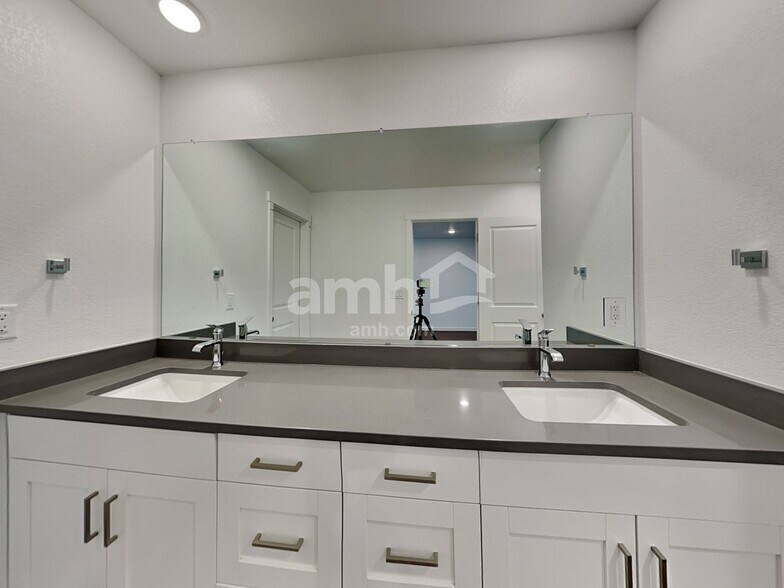 Building Photo - 23666 E 2nd Pl