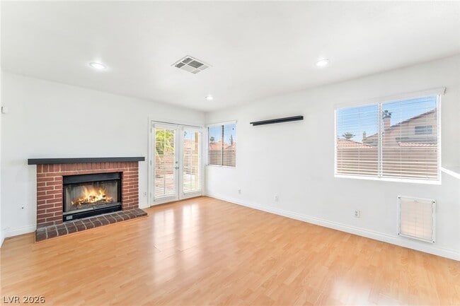 Building Photo - 4744 Denwood Dr