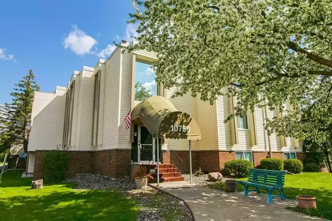 Entrance - 10750 Rockford Rd