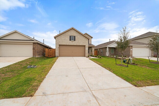 Building Photo - 1522 Windrose Bnd