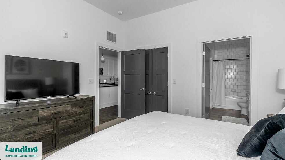 Building Photo - 1900 Olevia St