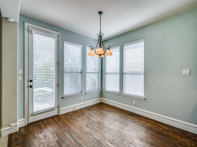 Building Photo - 832 Hidden Springs Ct