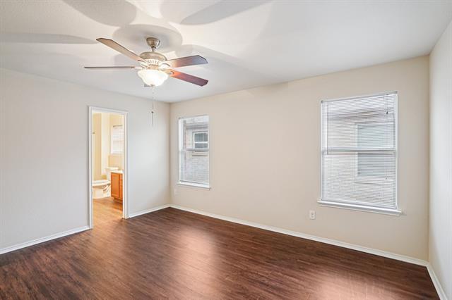 Building Photo - 9120 Sun Haven Way