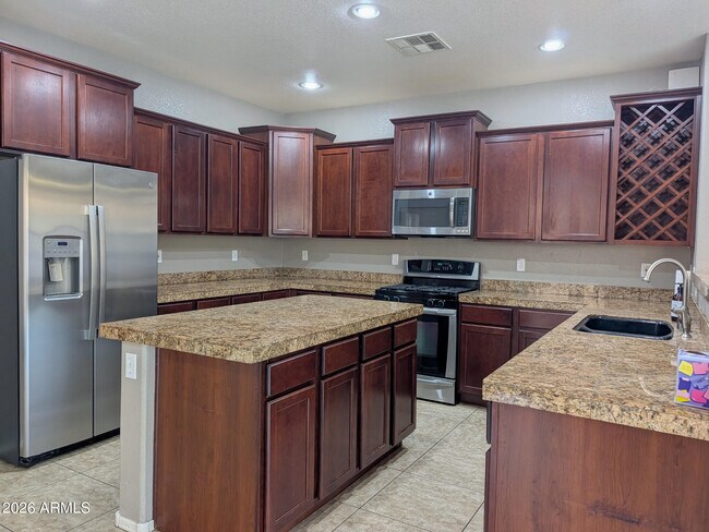 Building Photo - 3858 E Morelos St