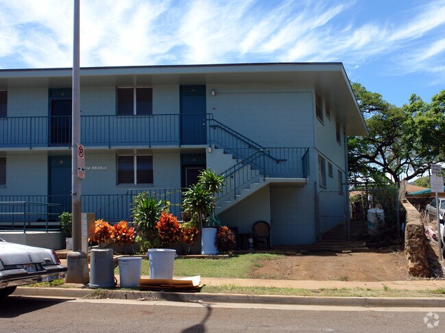 Building Photo - 827 Waiaka Rd