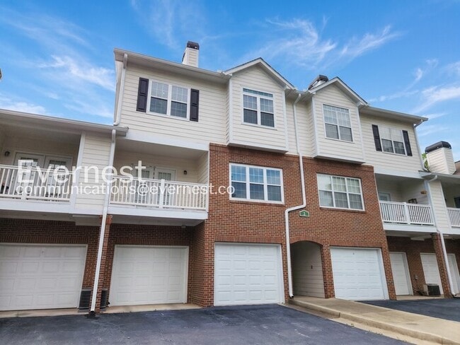 Building Photo - 205 Spring Heights Ln