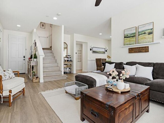 Building Photo - Stylish 3BR Home in Santee | Solar | Garage | Resort-Style Amenities