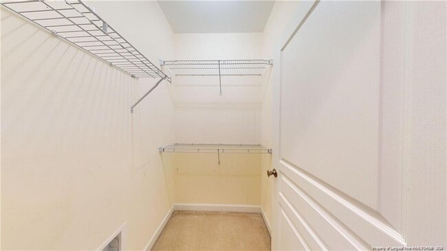 Building Photo - 1319 Braybrooke Pl