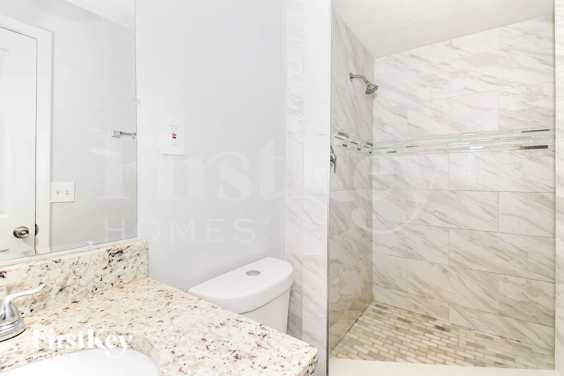 Building Photo - 451 Gano Ct