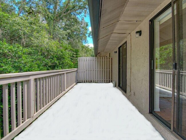 Building Photo - 133 Crown Point Cir