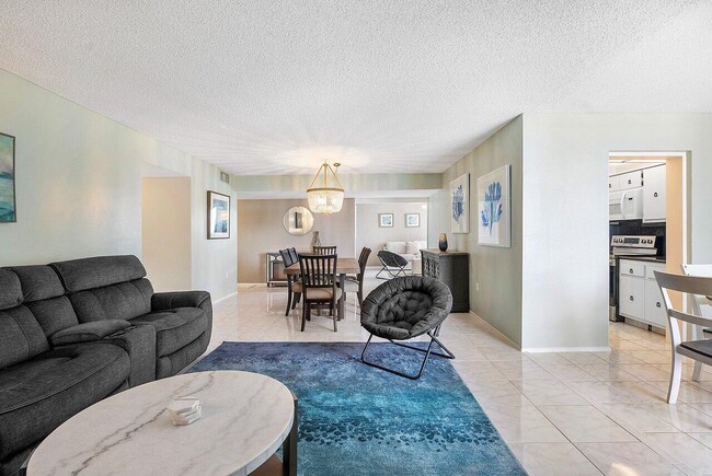 Building Photo - 1401 S Ocean Blvd