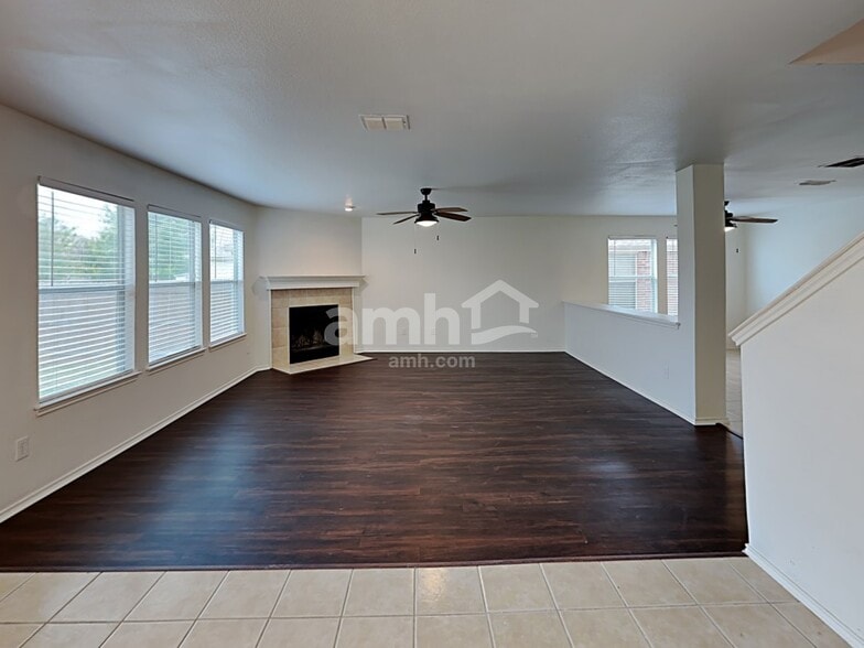 Building Photo - 2101 Hanakoa Falls Dr