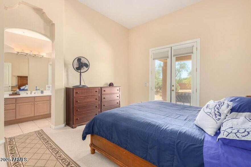 Building Photo - 8115 E Sand Flower Dr