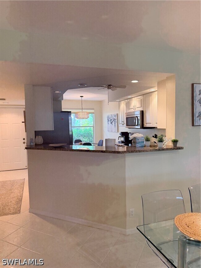 Building Photo - 360 Horse Creek Dr