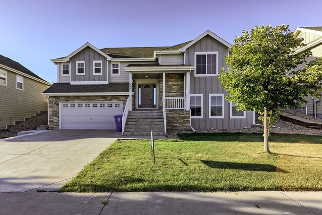 Building Photo - 3 Bedroom 2 1/2 Bath in Loveland
