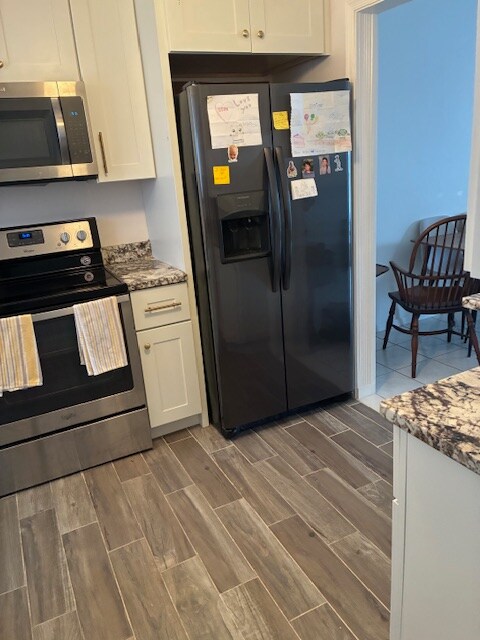 Building Photo - 100 Waterway Dr S