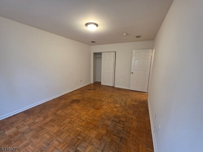 Building Photo - 1025 Lafayette St