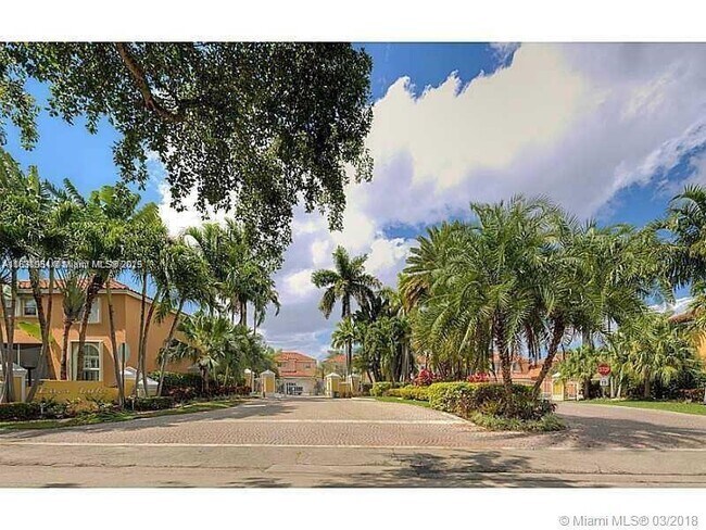 Primary Photo - 1734 Royal Palm Way