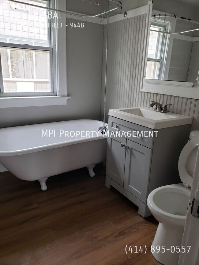 Building Photo - 944 N 37th St