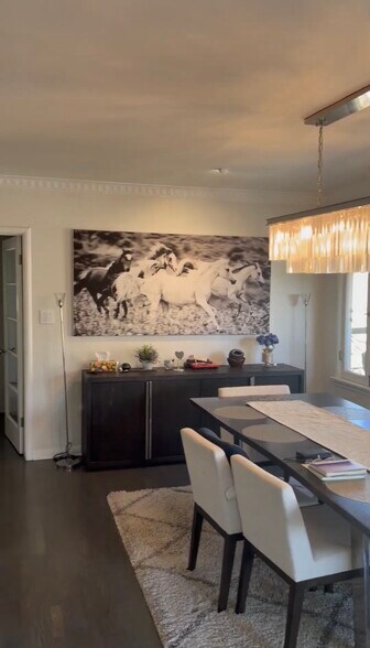 Building Photo - 1328 Londonderry View Dr