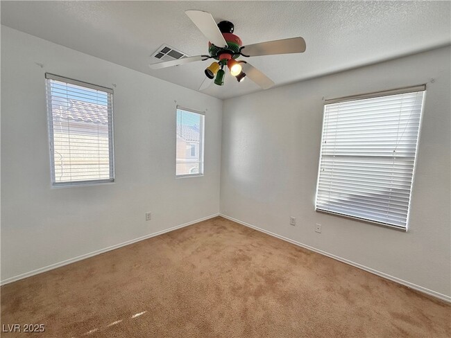 Building Photo - 10596 Corte Sierra St