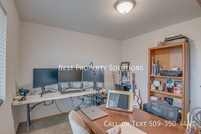 Building Photo - 1341 Shelby St