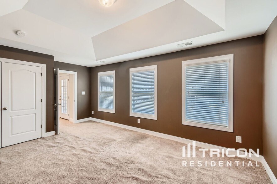 Building Photo - 428 Castlebury Ct