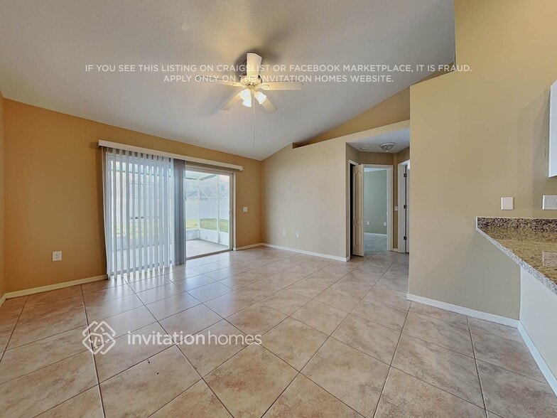 Building Photo - 25830 Bloomsbury Ct