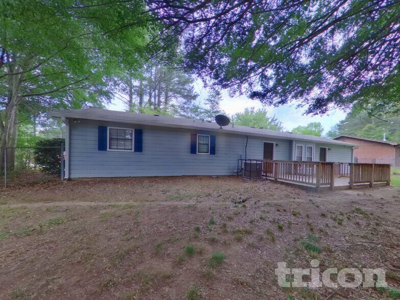 Building Photo - 68 Belmont Ln