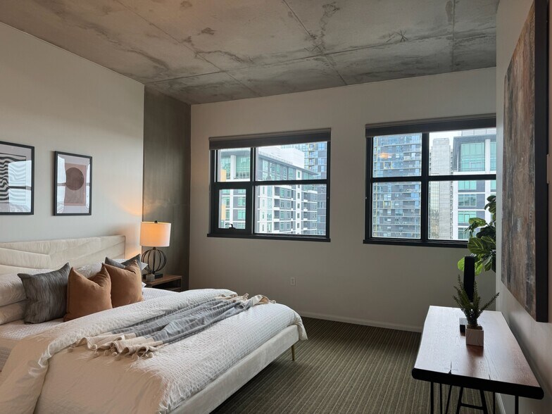 Building Photo - 1494 Union St