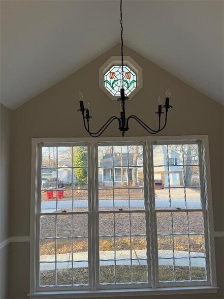 Building Photo - 65 Beaverdam Ct