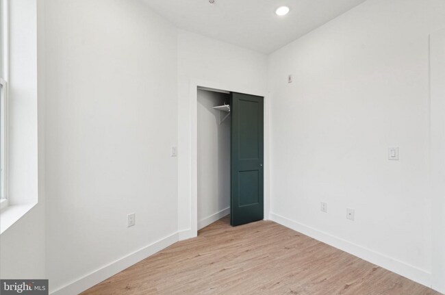 Building Photo - 4181 Mantua Ave