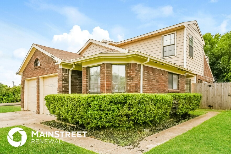 Building Photo - 3029 Rustlewind Ln