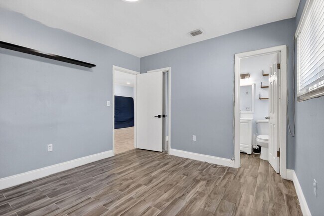 Building Photo - Stunning home for rent!