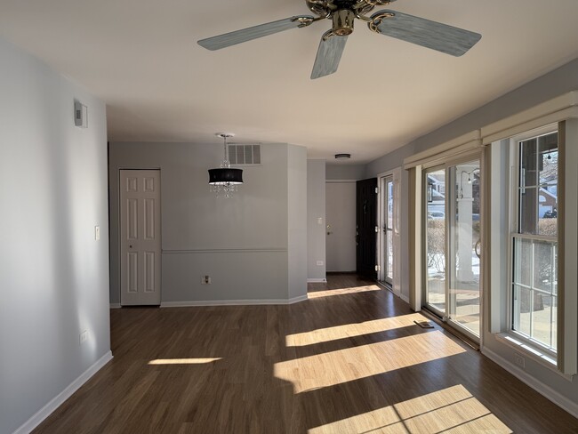 Building Photo - 1162 Harbor Ct