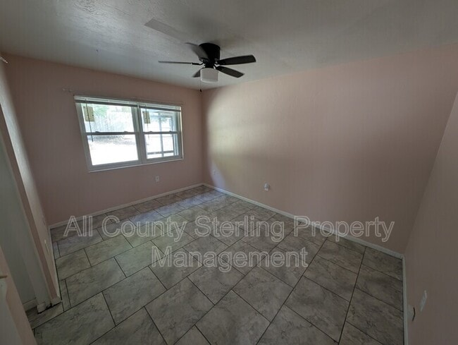 Building Photo - 2691 SE 31st St