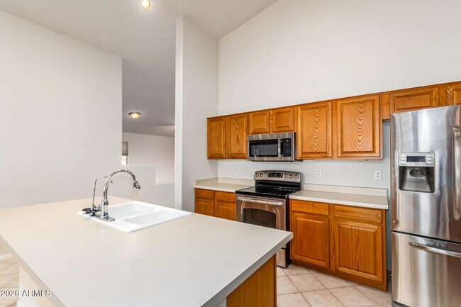 Building Photo - 7706 E Peralta Ave