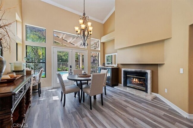 Building Photo - 2760 Hidden Hills Way W