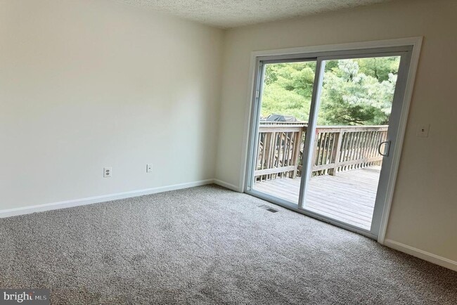 Building Photo - 1520 Murray Pl