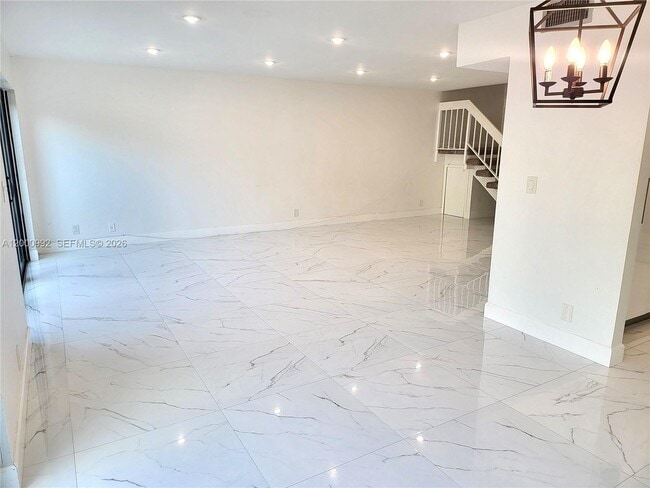 Building Photo - 9723 N New River Canal Rd