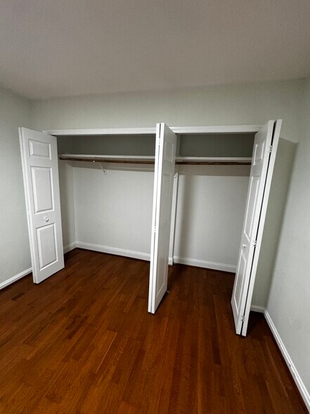 Building Photo - 7036 Strathmore St