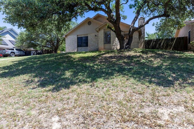 Building Photo - 8302 Spring Valley Dr